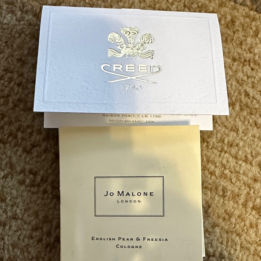 Bulgari Women Makeup Set with Blue Case - Picture 3 of 7